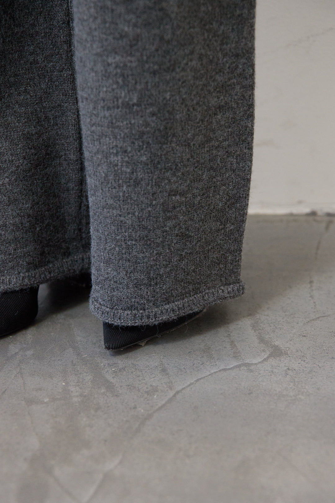 ファーフードジップニットパーカーセットアップ