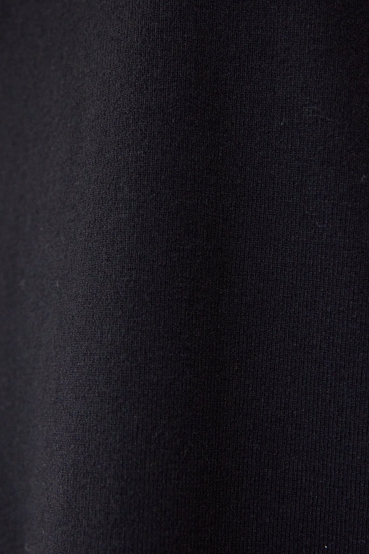 【防静電気】配色ラインやわもちニットクルーネックワンピース