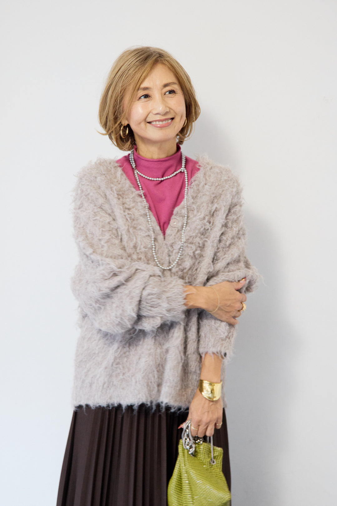 ロールエッジタートルニット