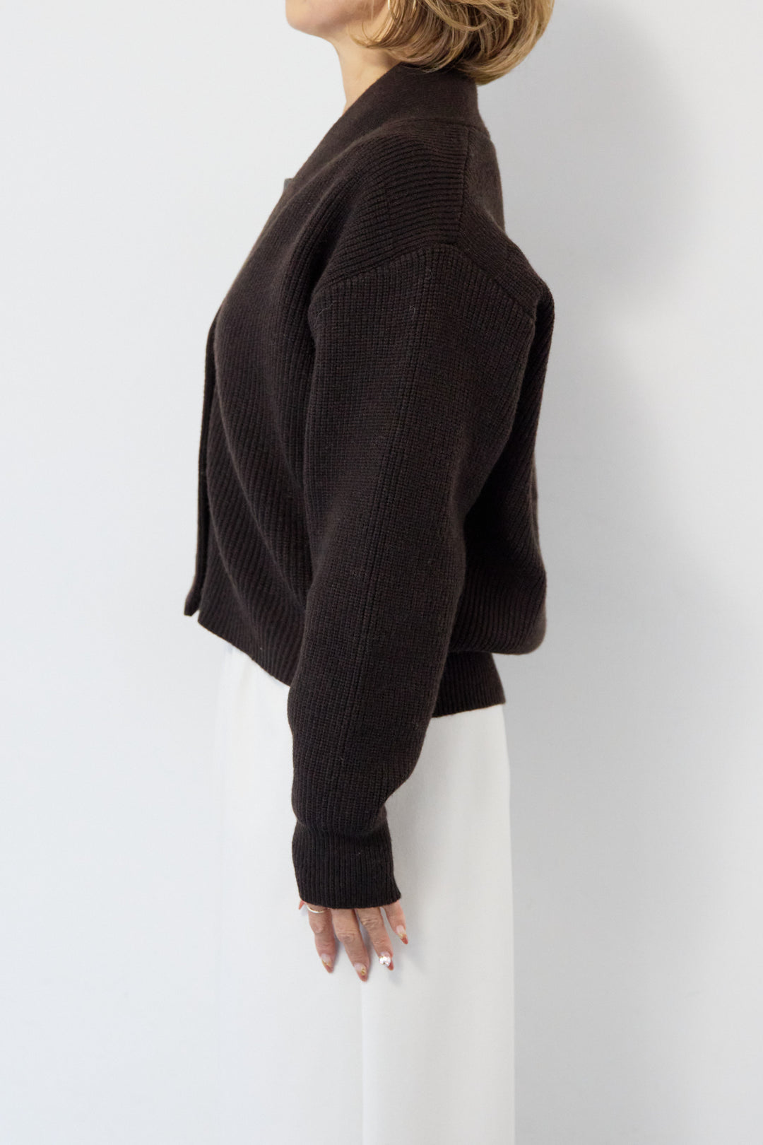 ショートニリブットカーディガン