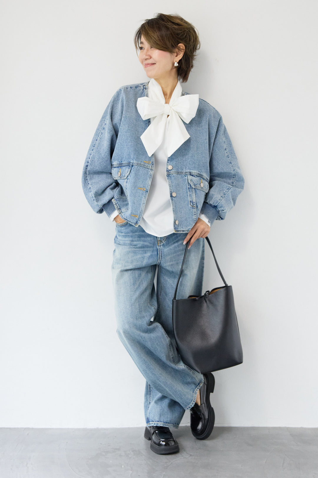 ウォッシャブルコクーンデニムパンツ