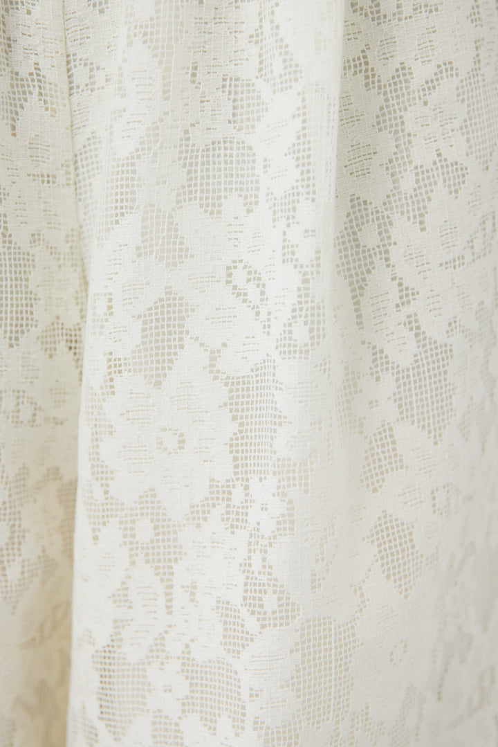 フラワーエンブロイダリーワイドパンツ