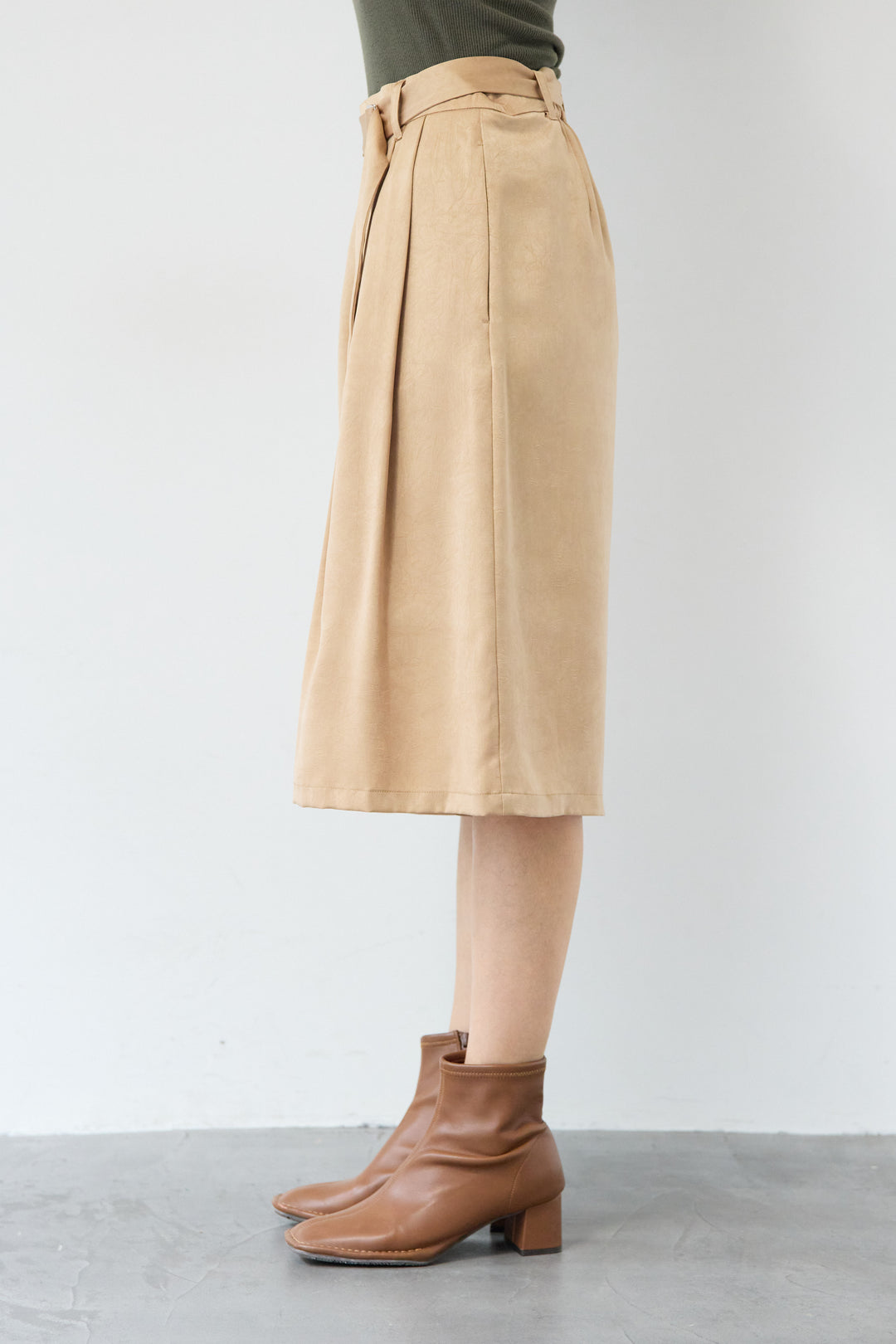 ワッシャーヴィンテージサテンパンツ