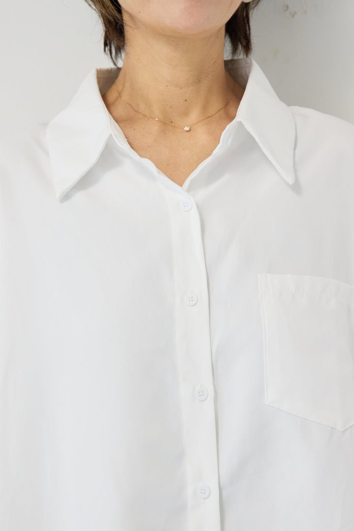 バックドロストシャツ