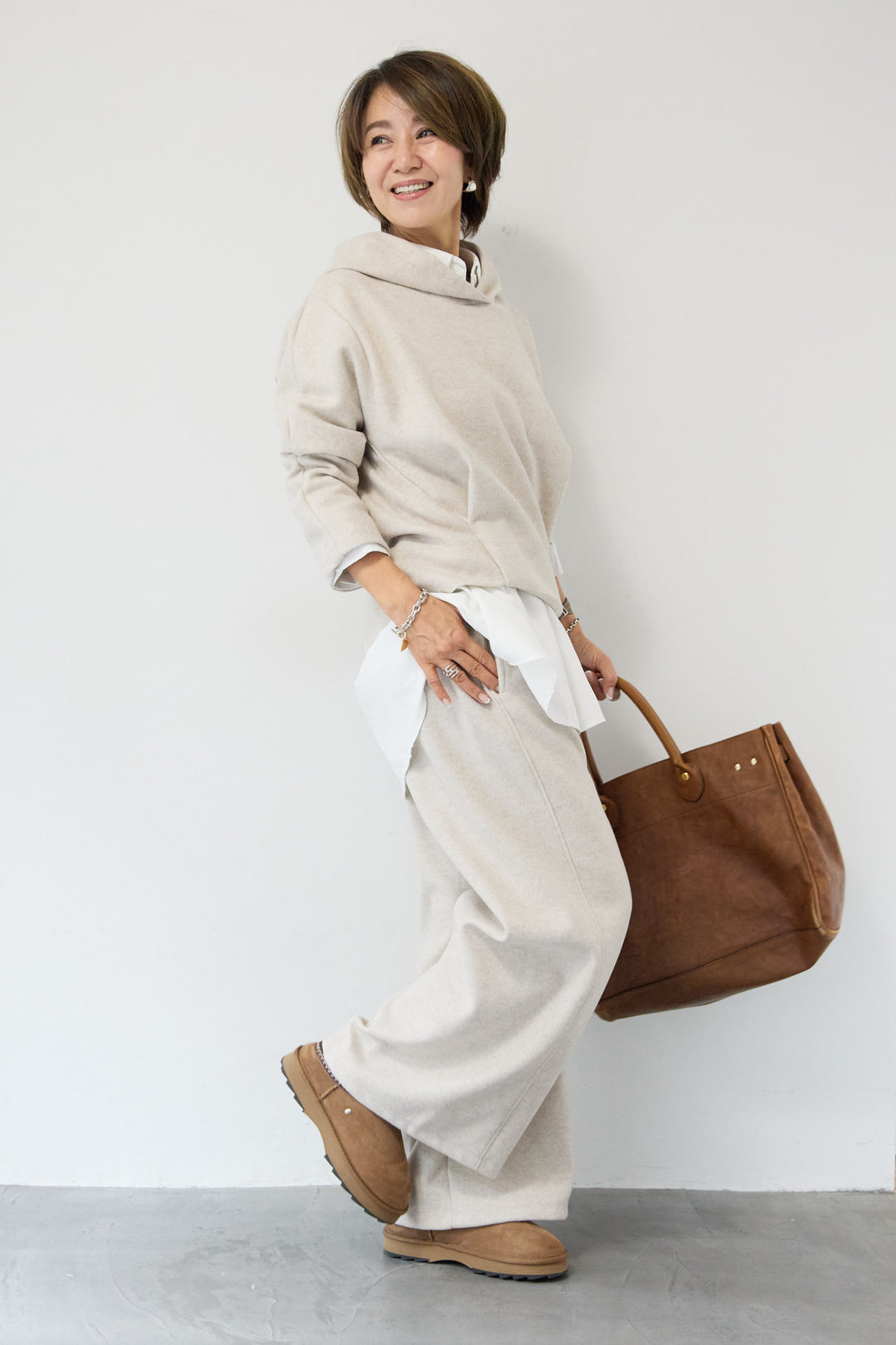 タックヘムメルトンフーディ