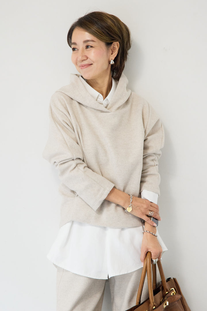 タックヘムメルトンフーディ