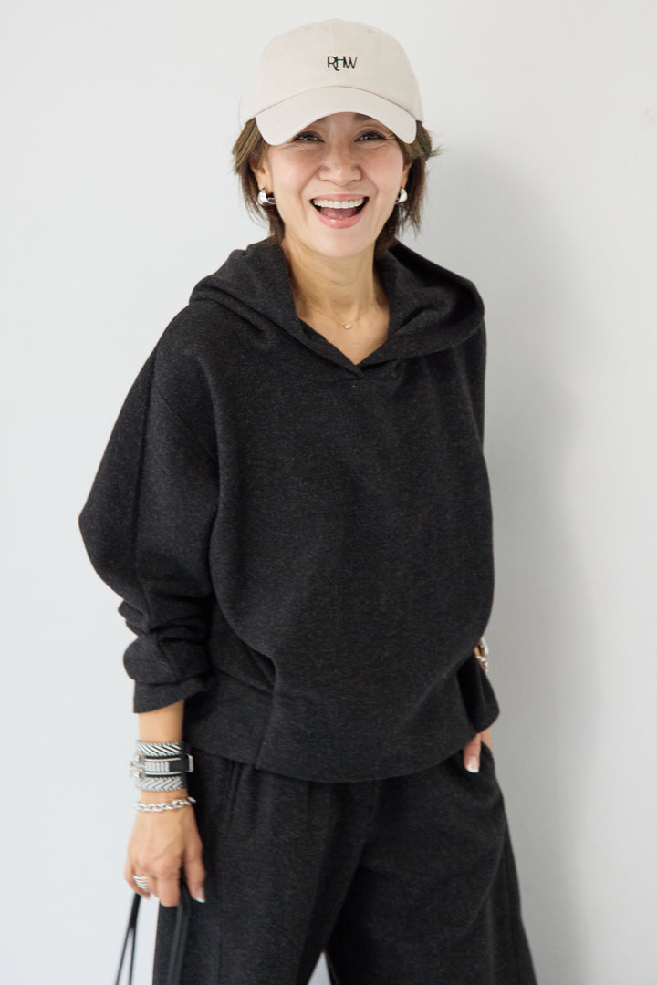 タックヘムメルトンフーディ