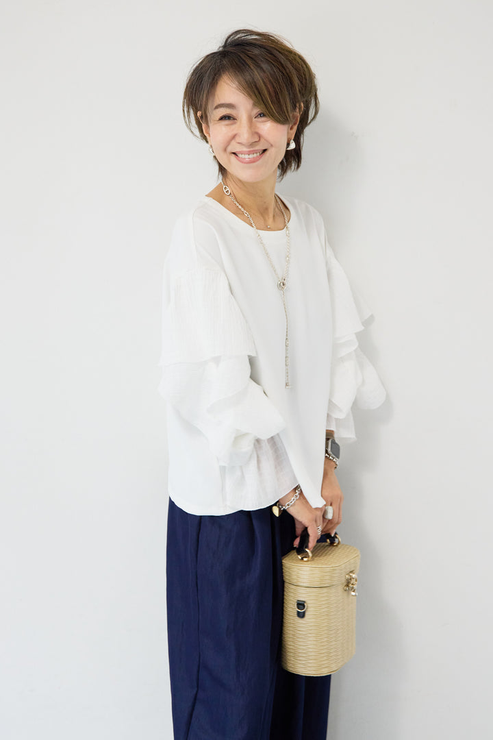 ラッフルスリーブブラウス