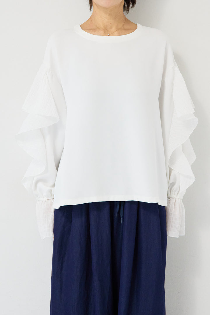 ラッフルスリーブブラウス