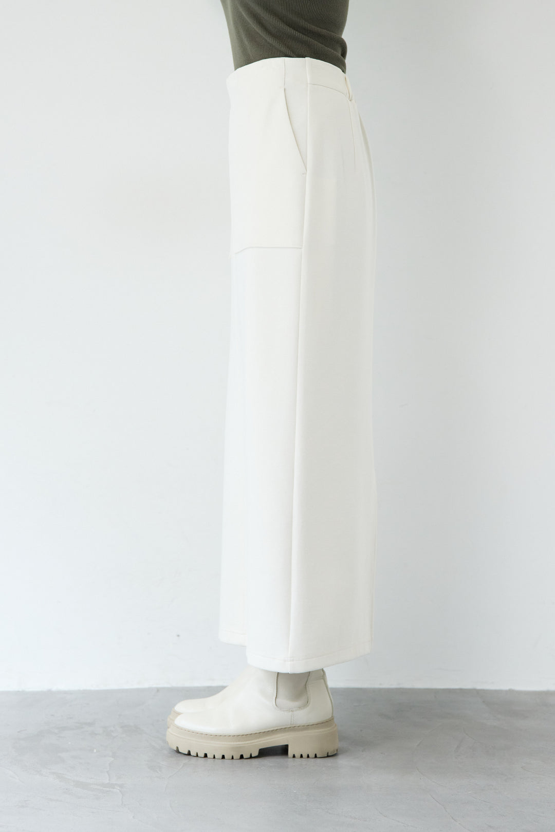 リブダンボールスカート