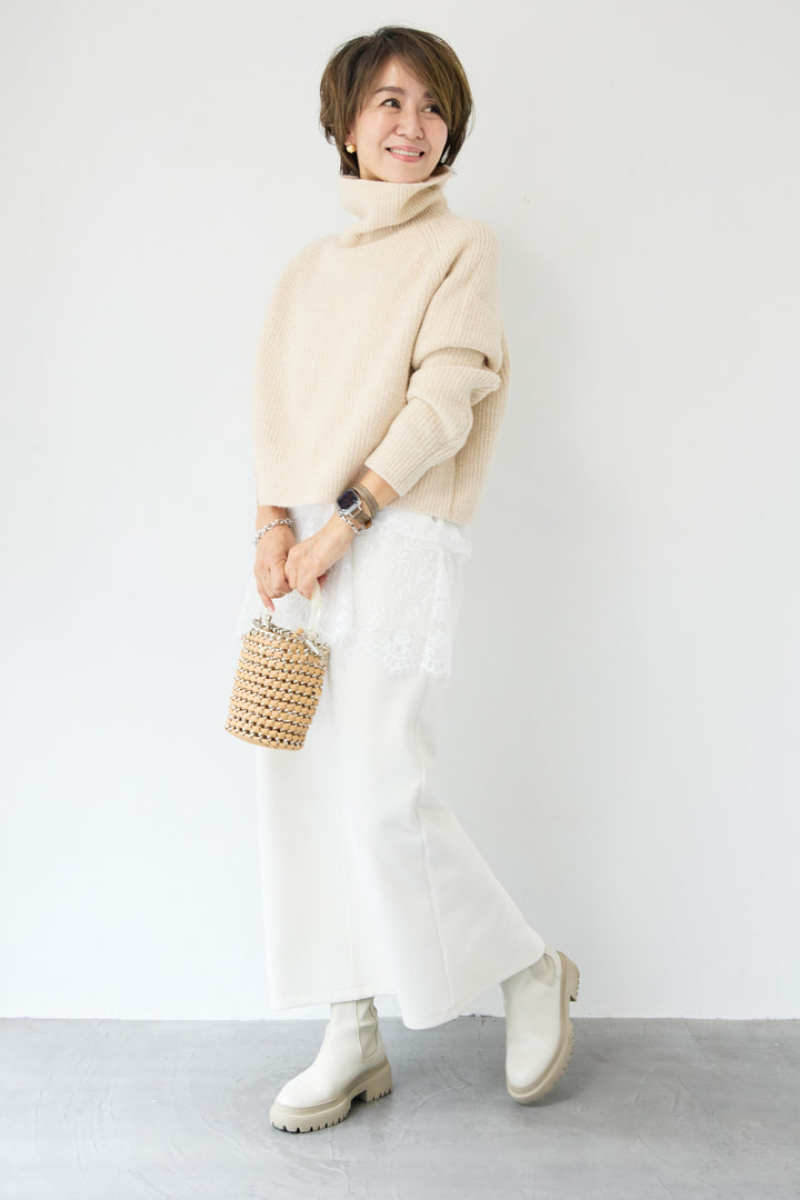 ウール混リブタートルショートニット