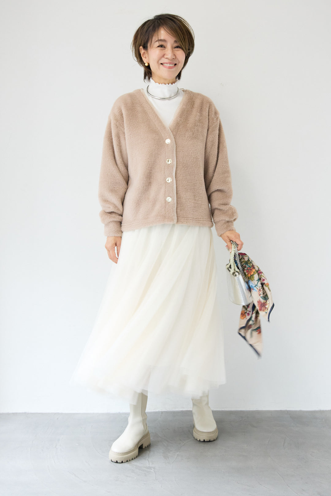 フェザーカーディガン