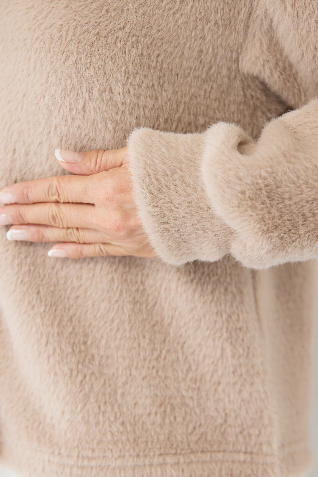 フェザーカーディガン