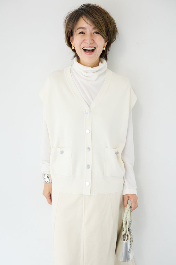 ストレッチニットベスト