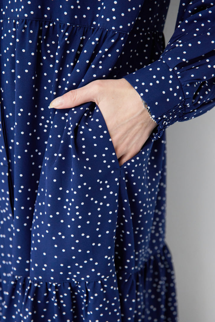 ドット柄ティアードワンピース