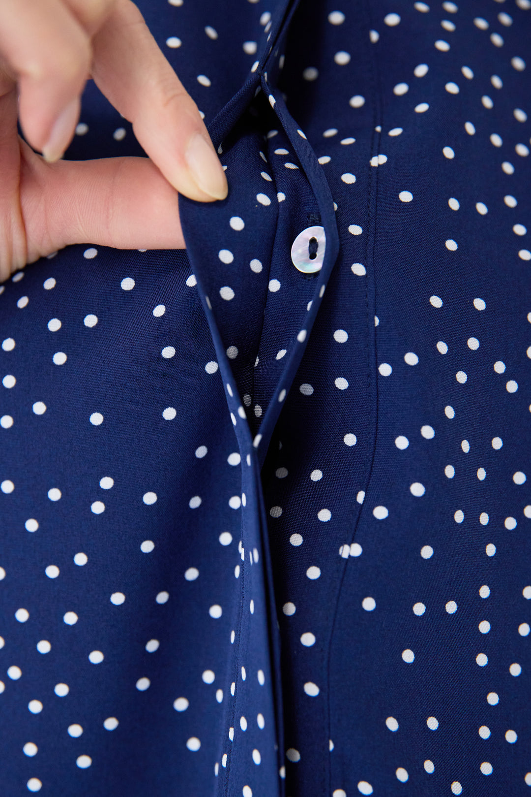 ドット柄ティアードワンピース