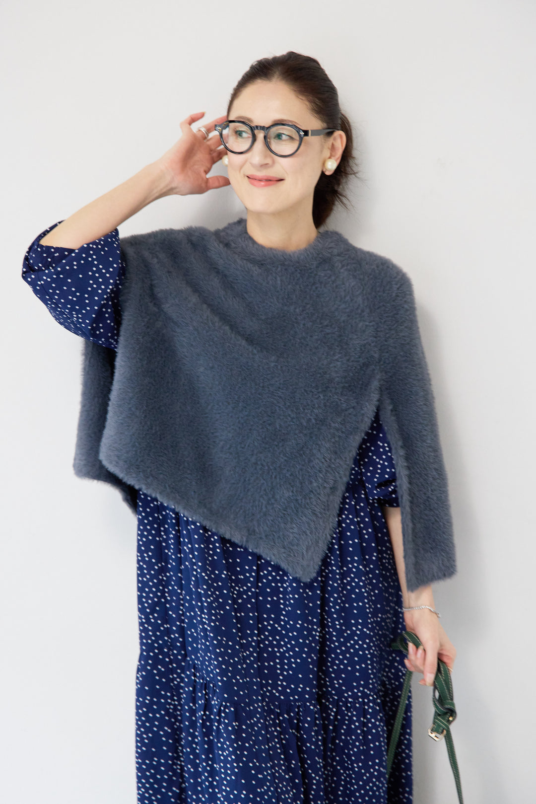 [SET]ドット柄ティアードワンピース+ナイロンフェザーニットケープ(2set)