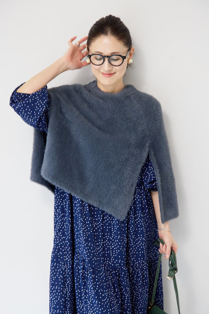 ナイロンフェザーニットケープ