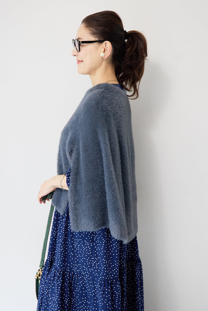 ナイロンフェザーニットケープ