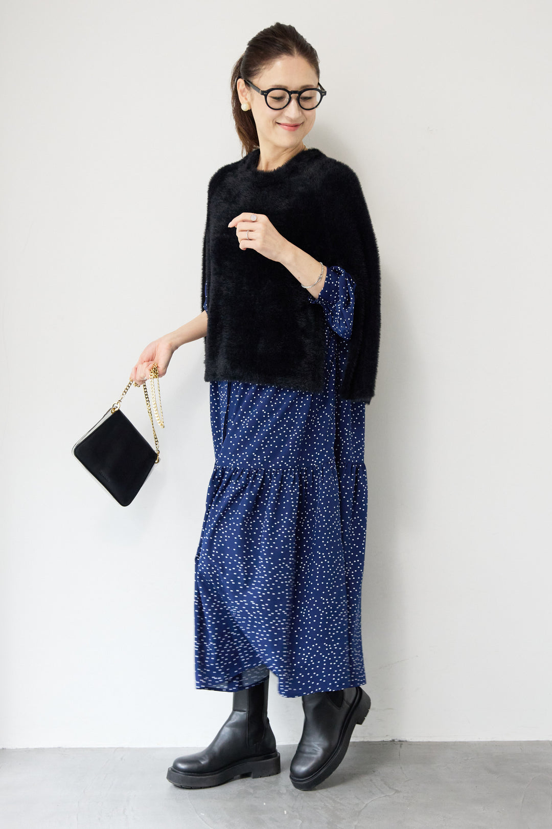 [SET]ドット柄ティアードワンピース+ナイロンフェザーニットケープ(2set)