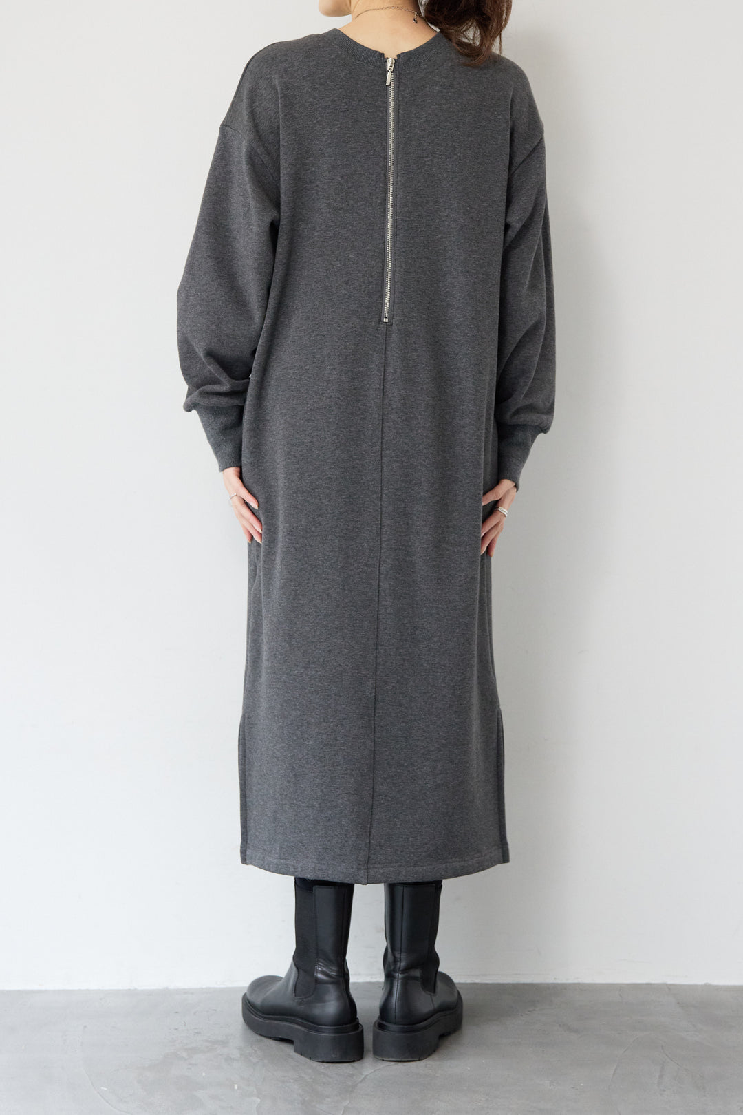 裏起毛バックジップワンピース
