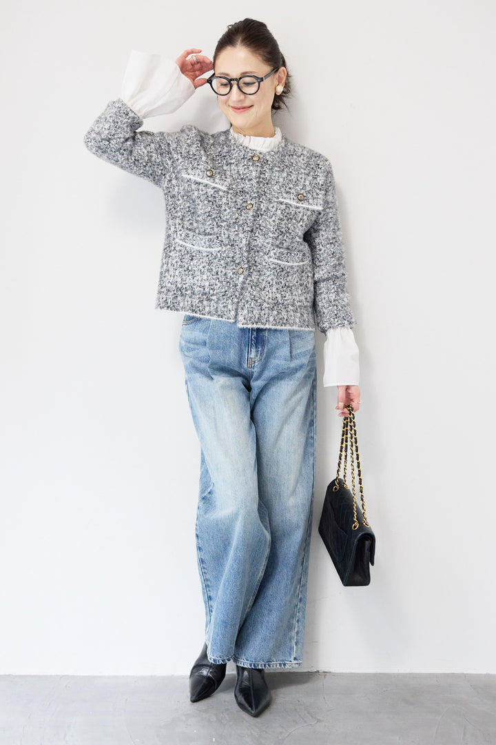 金ボタンニットジャケット