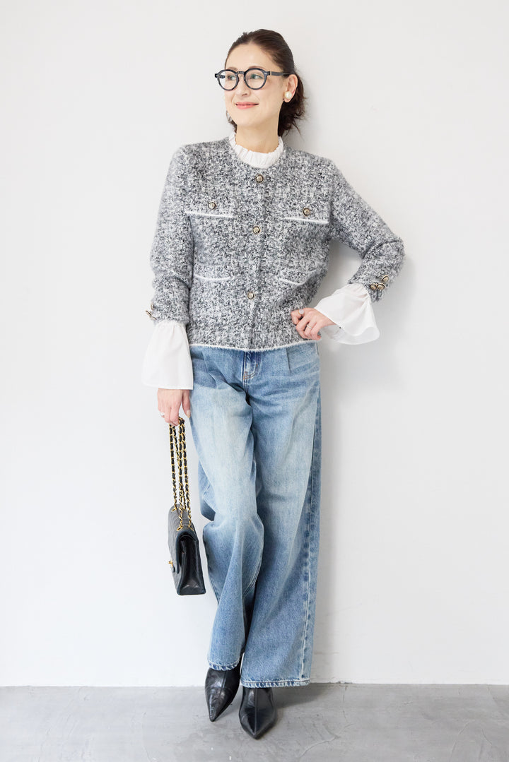 金ボタンニットジャケット