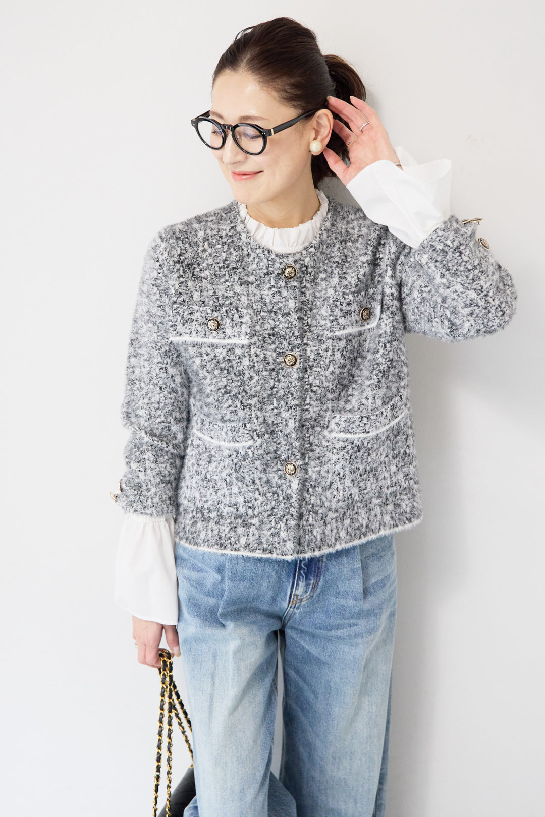 金ボタンニットジャケット