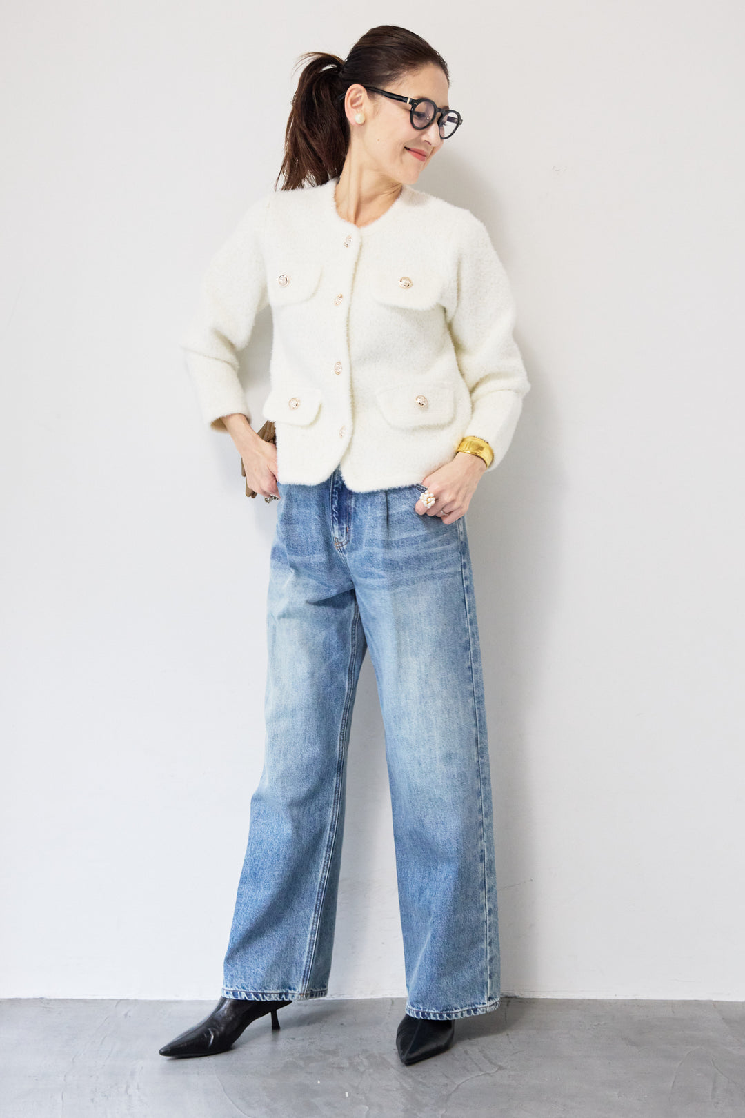 金ボタンニットジャケット