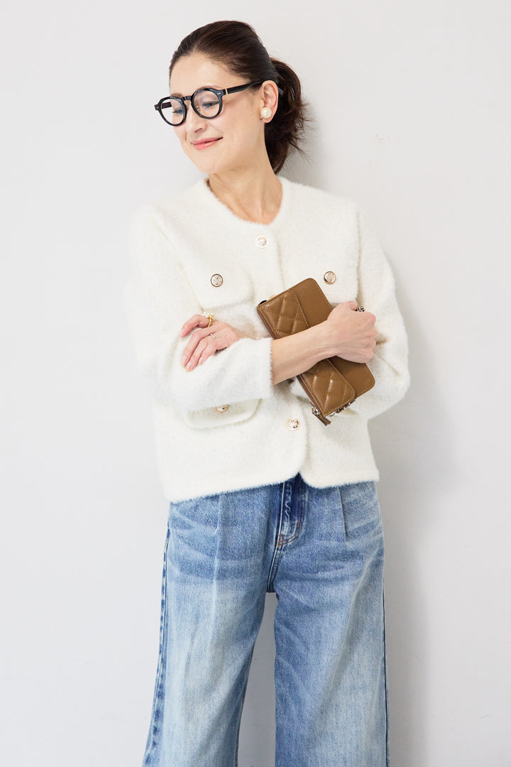 金ボタンニットジャケット