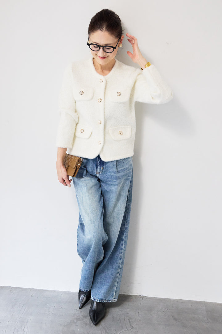 金ボタンニットジャケット