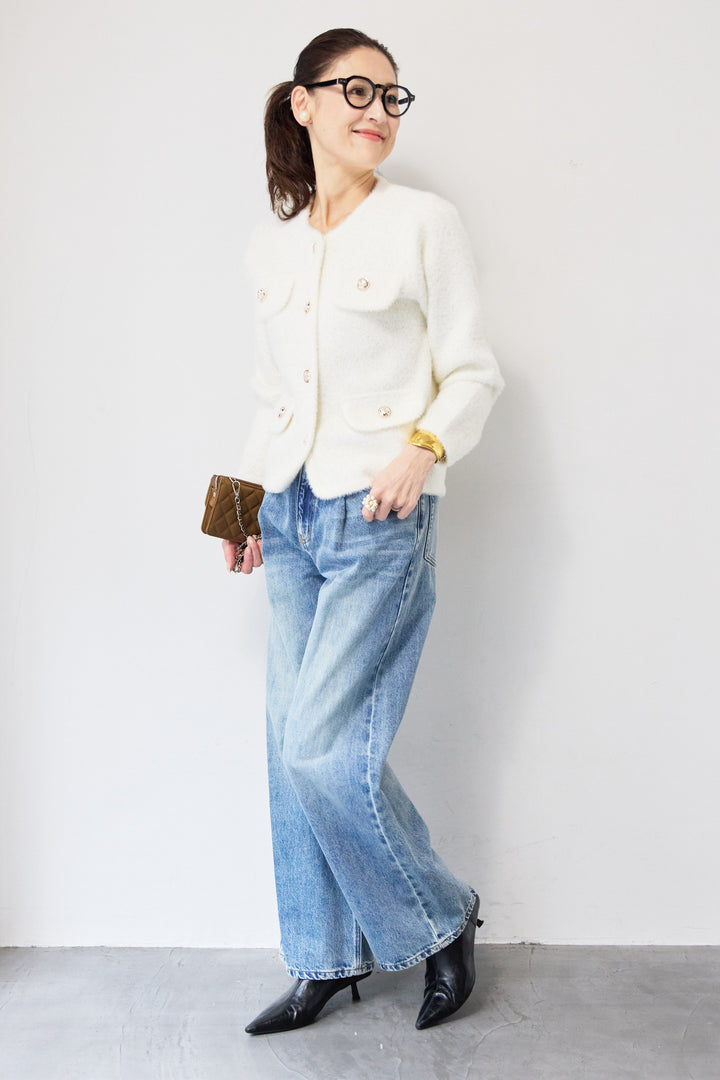 金ボタンニットジャケット