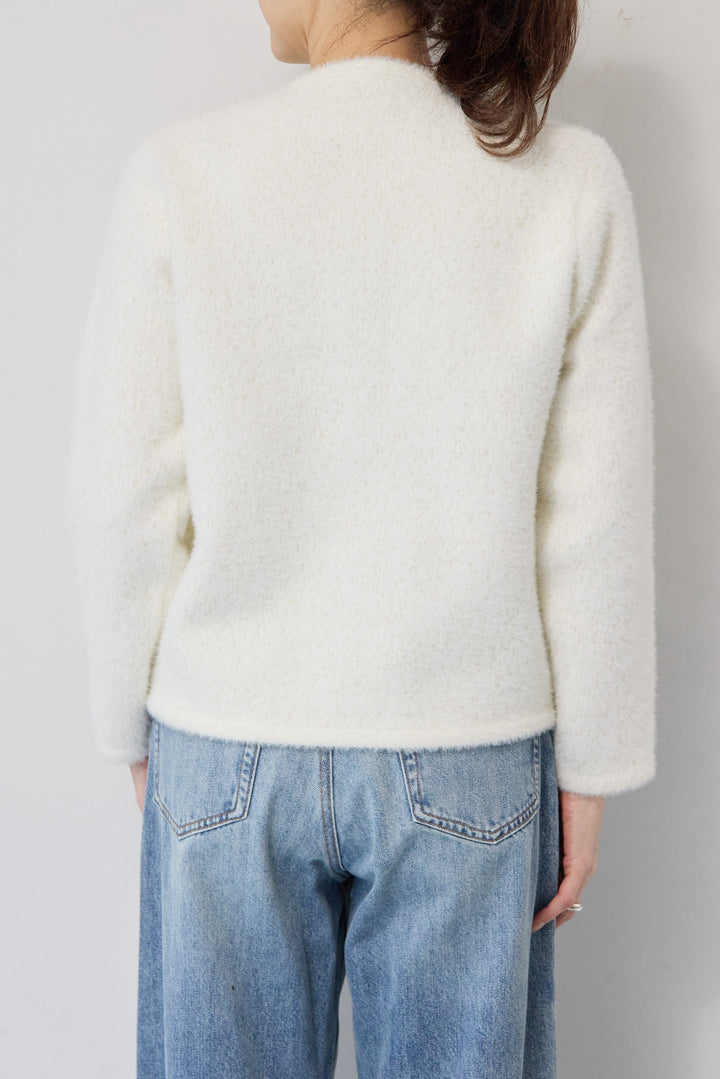 金ボタンニットジャケット