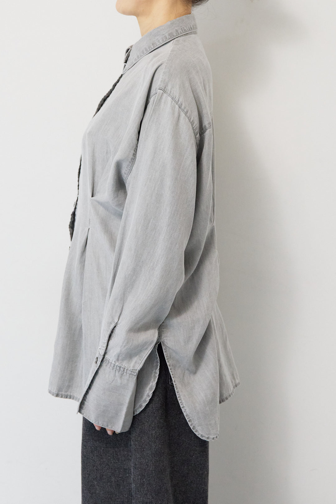 テンセルデニムタックシャツ