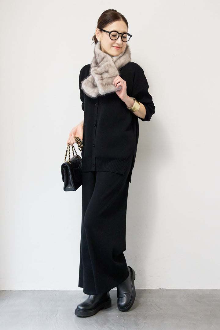 ニットカーディガン＋ニットパンツ