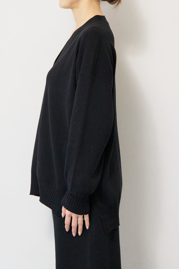 ニットカーディガン＋ニットパンツ