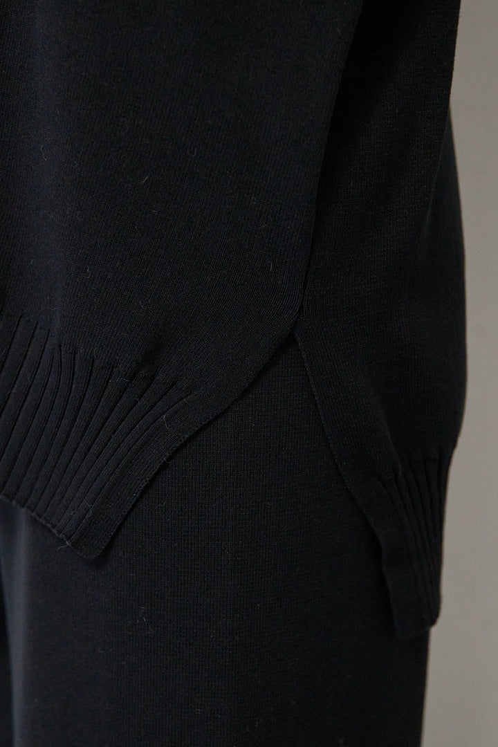 ニットカーディガン＋ニットパンツ