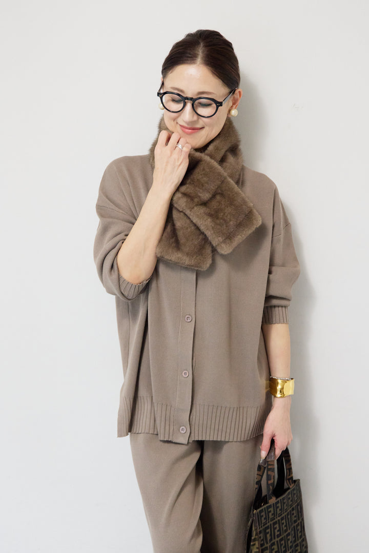 ニットカーディガン＋ニットパンツ