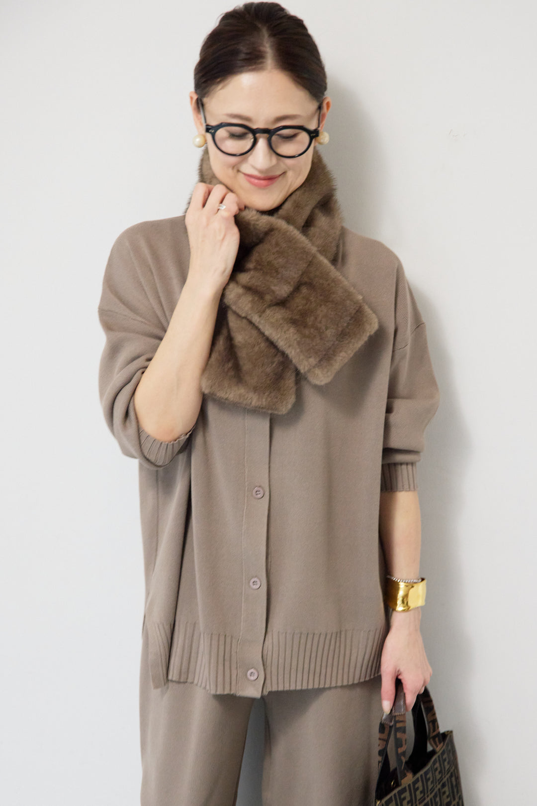 ニットカーディガン＋ニットパンツ