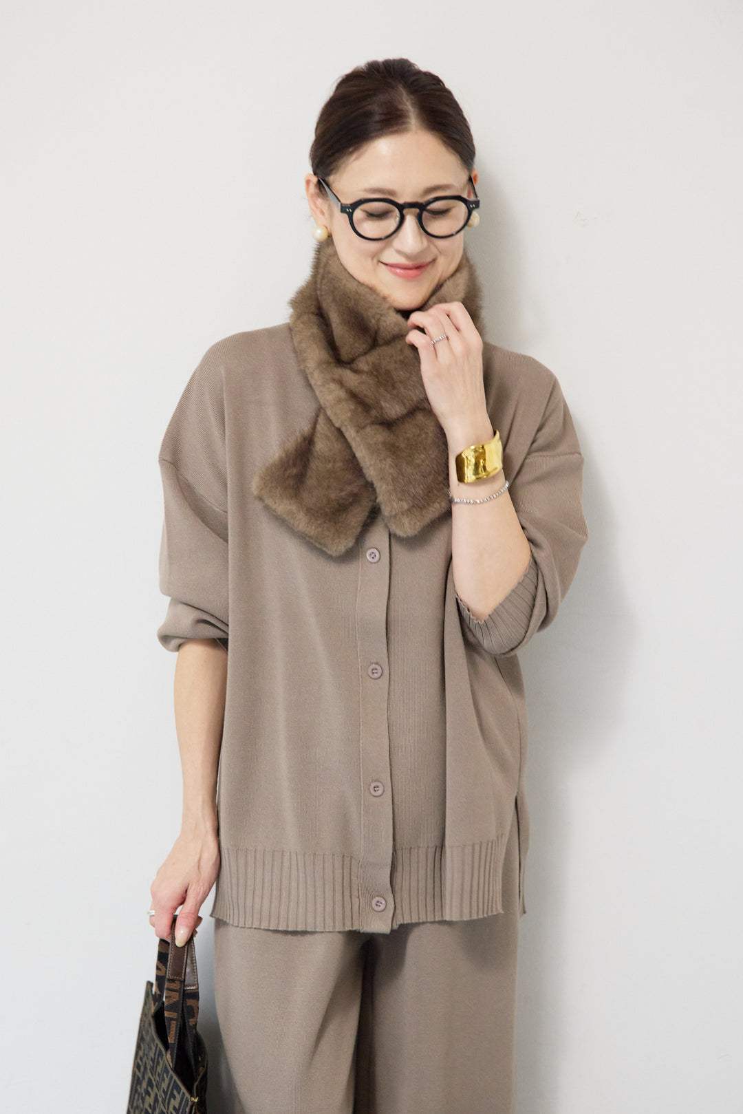 ニットカーディガン＋ニットパンツ