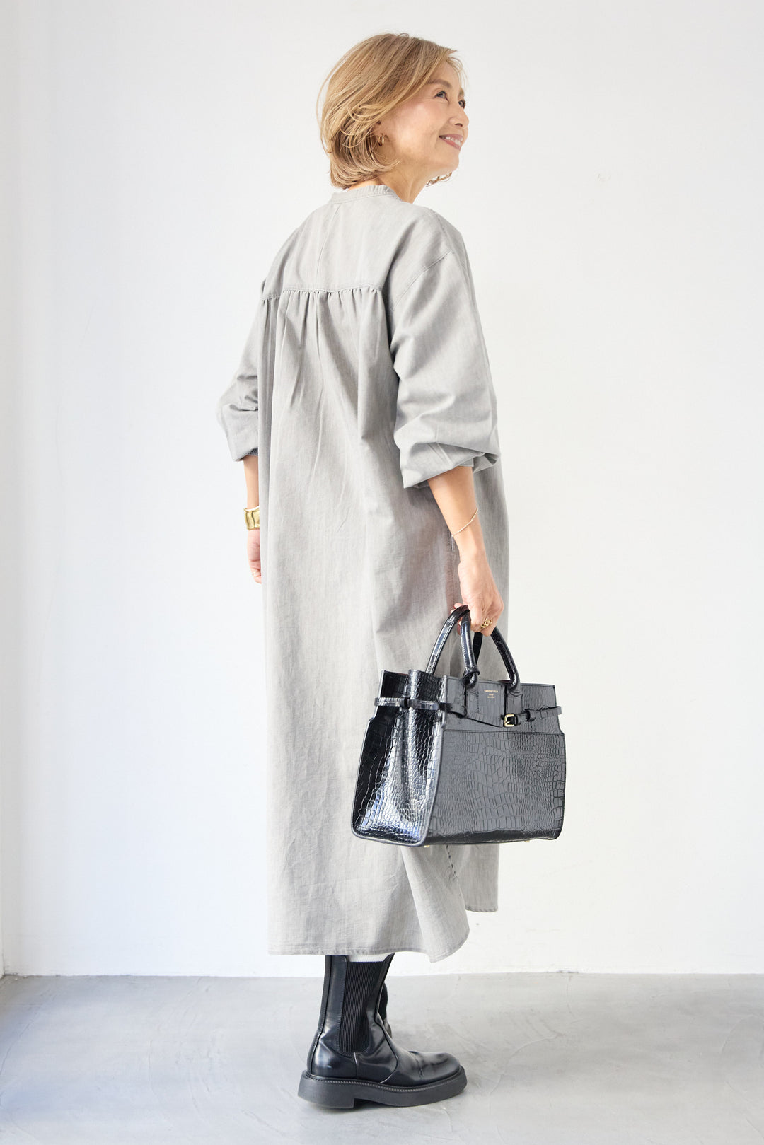 ハンドスモッキングデニムワンピース