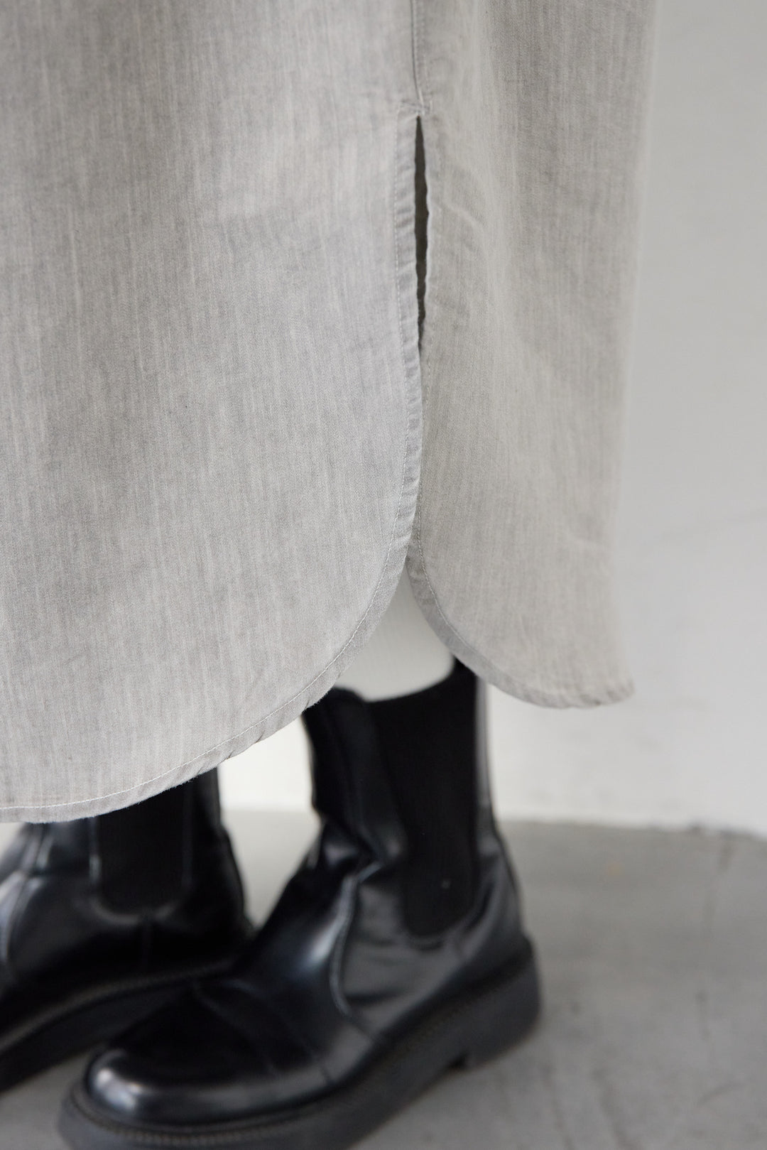 ハンドスモッキングデニムワンピース