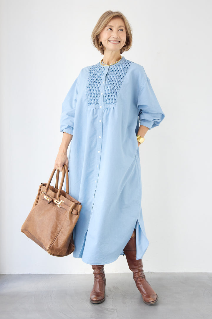 ハンドスモッキングデニムワンピース