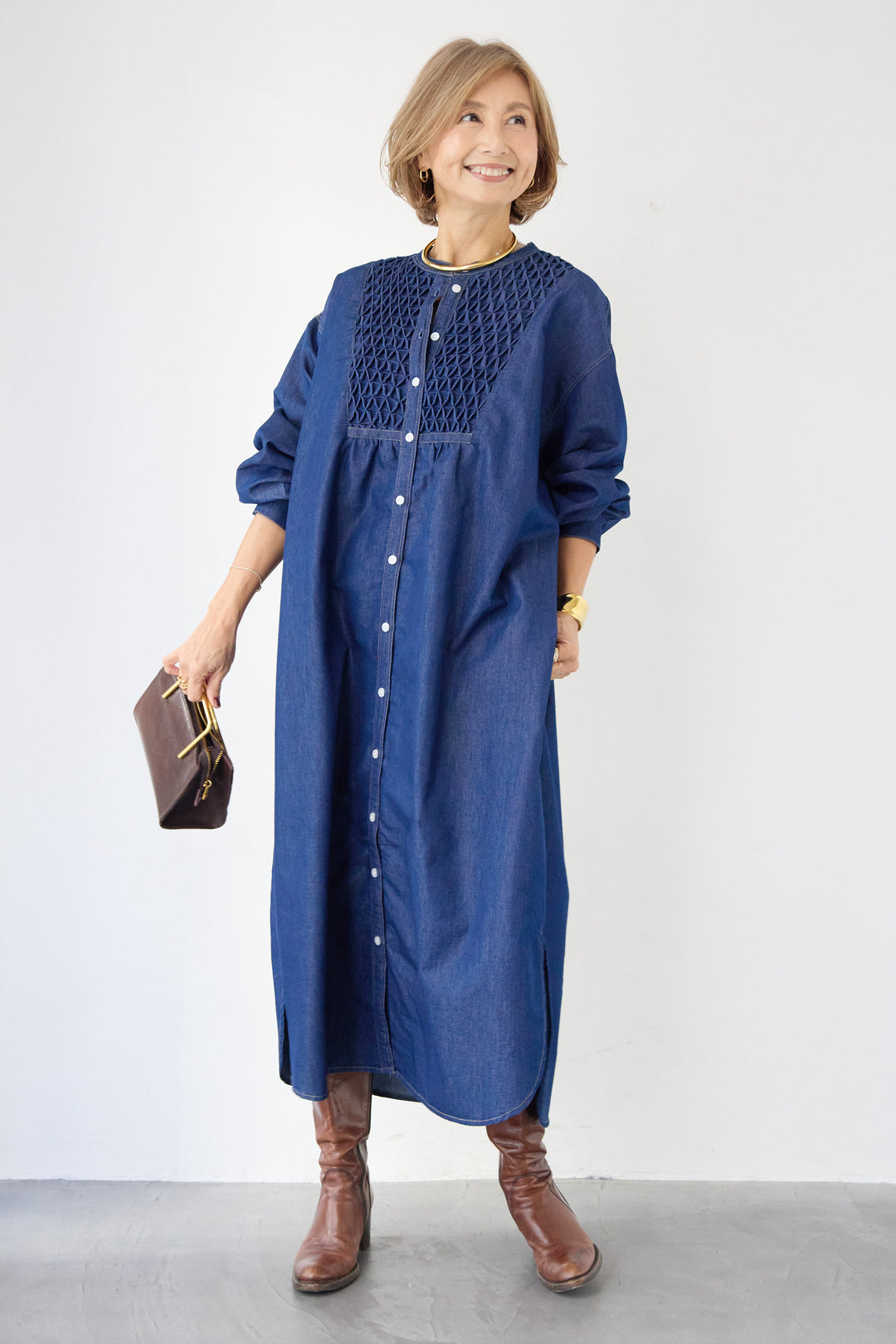 ハンドスモッキングデニムワンピース