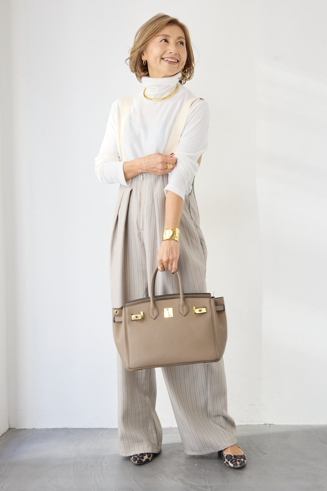 ストライプツータックサロペット