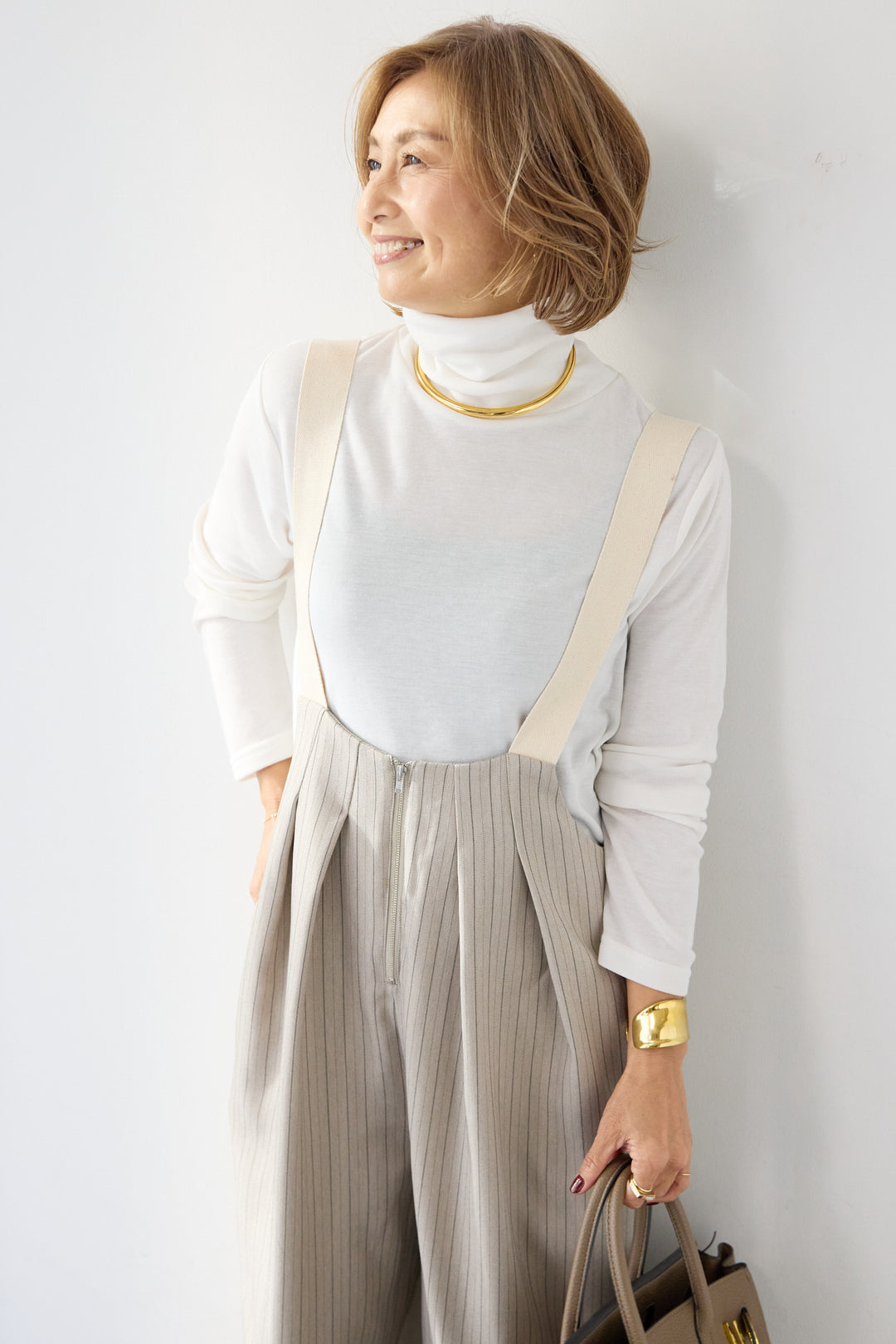 ストライプツータックサロペット