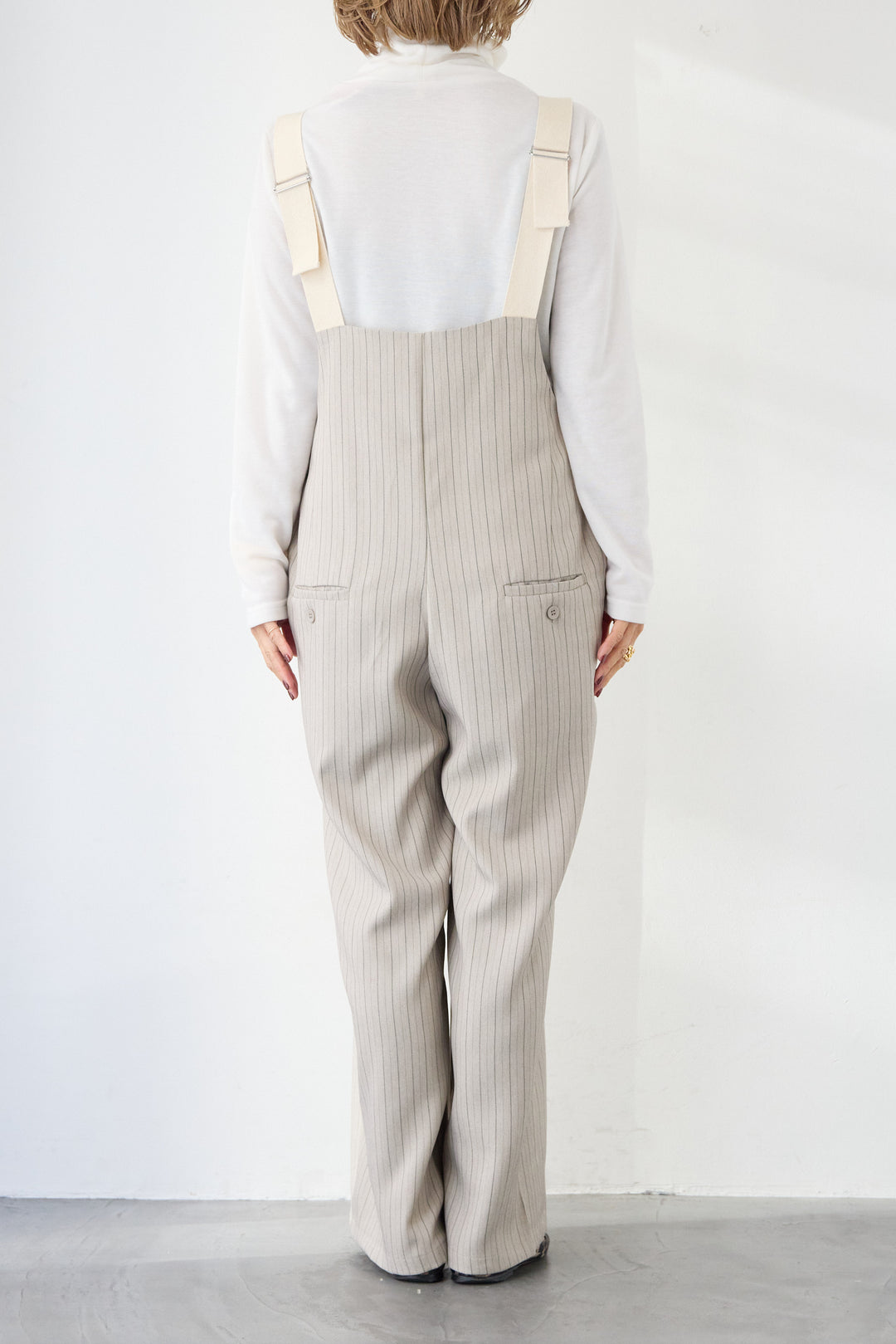 ストライプツータックサロペット