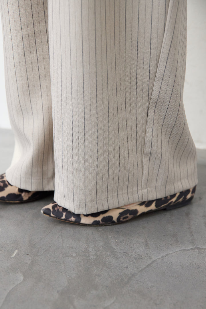 ストライプツータックサロペット