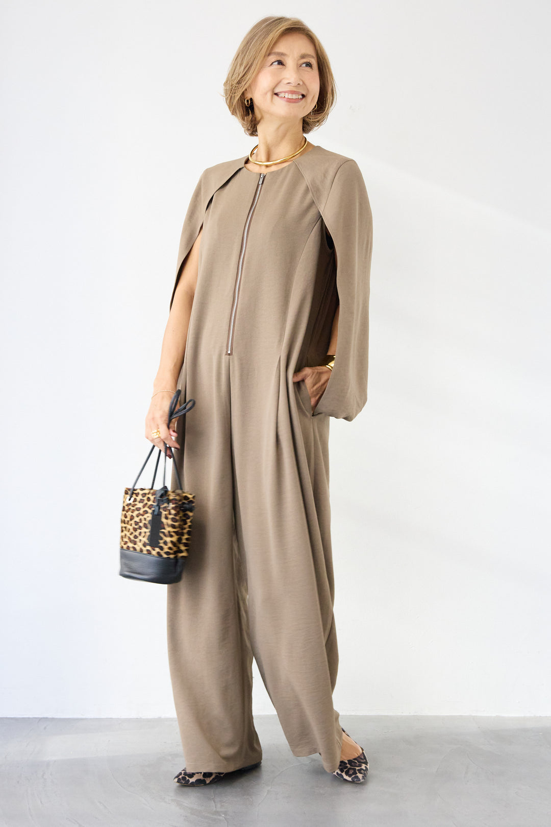 ケープマントオールインワン