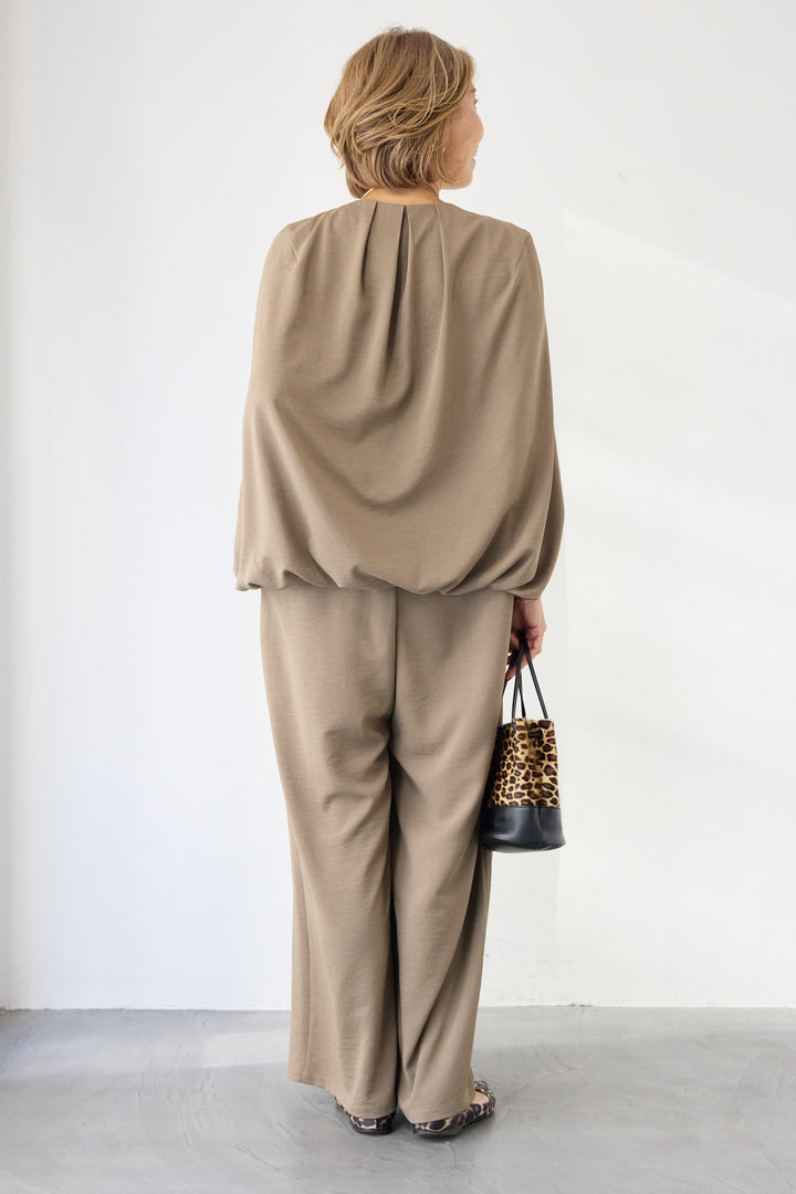 ケープマントオールインワン